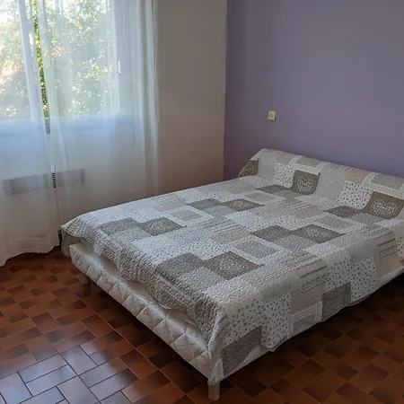 T3 Spacieux Climatise - 5 Pers - Pres Plage, Centre & Animations - Parking Prive - Fr-1-797-22 Apartment *