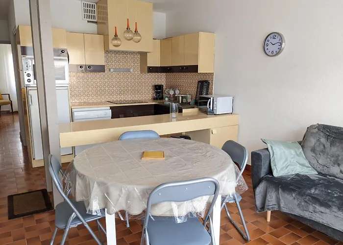 T3 Spacieux Climatise - 5 Pers - Pres Plage, Centre & Animations - Parking Prive - Fr-1-797-22 Apartmán *